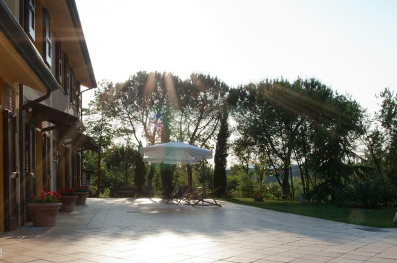 Agriturismo Di Paterno Сарцана Екстериор снимка
